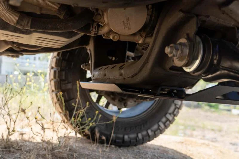 DV8 16-23 Toyota Tacoma Front Skid Plate - Additional View 10