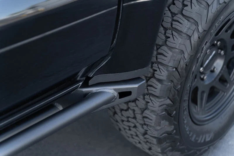 DV8 Offroad 03-09 Lexus GX 470 FS-15 Rock Sliders - Installation View