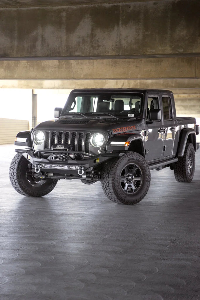 DV8 Offroad 07-18 Jeep Wrangler JK / 18-23 Wrangler JL / 20-23 Gladiator JT MTO Series Front Bumper - Installation View