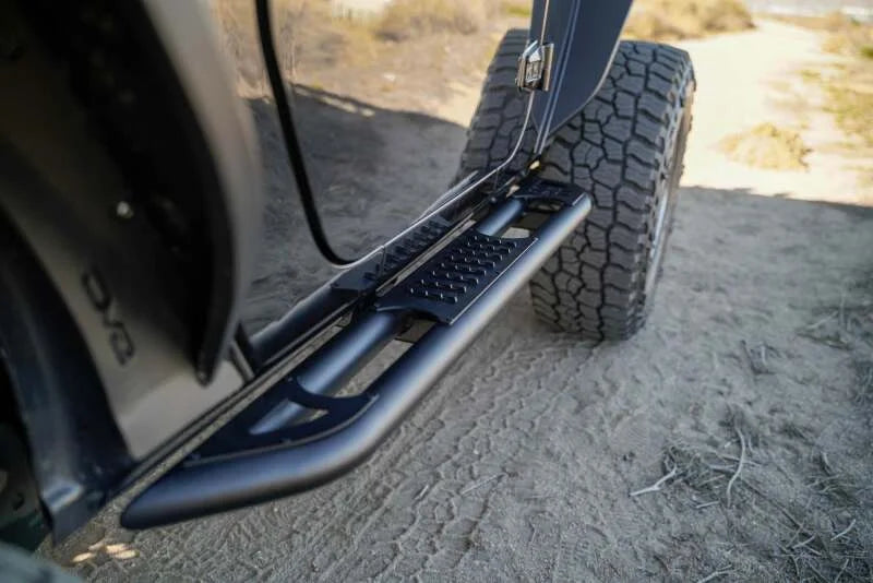 DV8 Offroad 07-18 Jeep Wrangler JK 2 Door Body/Pinch Weld Mounted Side Steps - Additional View 14