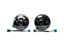 Load image into Gallery viewer, DV8 Offroad 07-18 Jeep Wrangler JK LED Projector Headlights - Additional View 9
