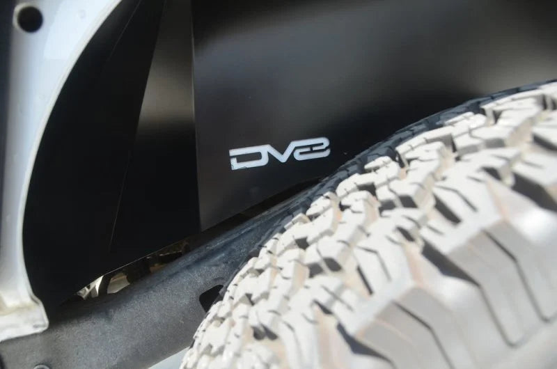 DV8 Offroad 07-18 Jeep Wrangler JK Rear Aluminum Inner Fender - Black - Installation View