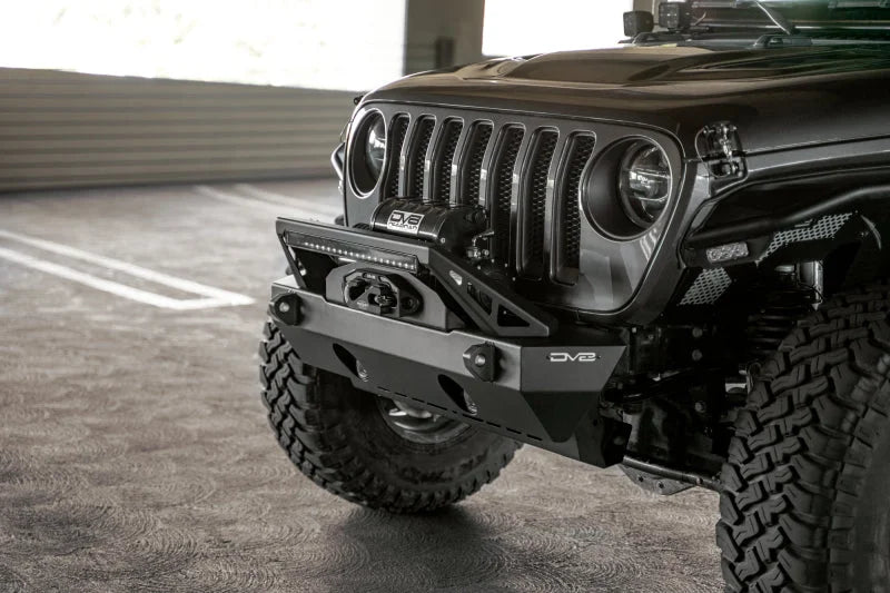 DV8 Offroad 07-23 Jeep Wrangler/Gladiator JT/JK/JL FS-25 Stubby Front Bumper w/Plated Bull Bar - Additional View 12