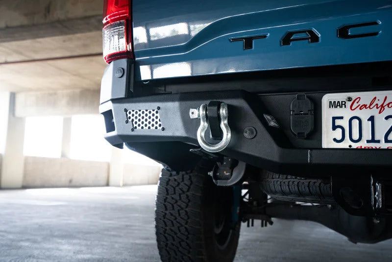 DV8 Offroad 16-23 Toyota Tacoma MTO Series Rear Bumper - Side View