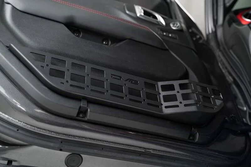 DV8 Offroad 18-20 Jeep Wrangler (JL)/Gladiator (JT) Front Door Pocket Molle Panels - Installation View