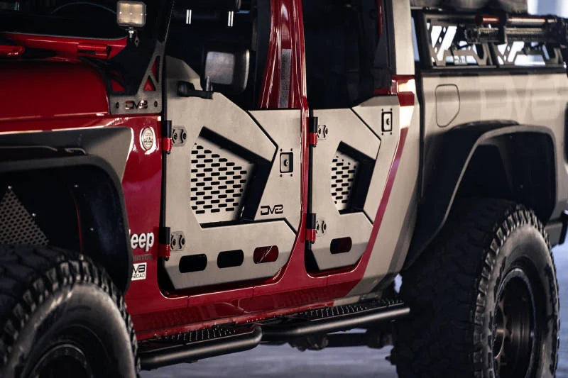 DV8 Offroad 18-22 Jeep Wrangler JL/JT Spec Series Half Doors - Front Set - Additional View 5
