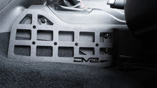 Load image into Gallery viewer, DV8 Offroad 18-23 Jeep Wrangler Center Console Molle Panels - Installation View
