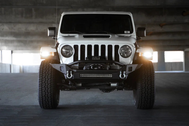 DV8 Offroad 18-23 Jeep Wrangler JL / 20-23 Jeep Gladiator JT FS-7 Mid-Width Winch Front Bumper - Additional View 6