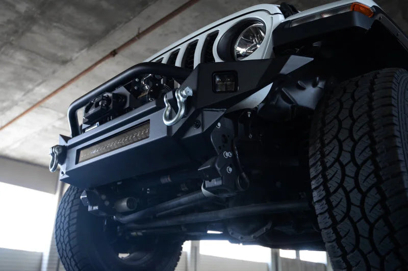 DV8 Offroad 18-23 Jeep Wrangler JL / 20-23 Jeep Gladiator JT FS-7 Mid-Width Winch Front Bumper - Additional View 14