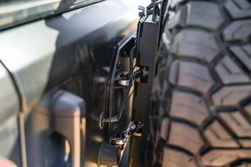 DV8 Offroad 18-23 Jeep Wrangler JL MTO Series Bumper Spare Tire Swing Gate - Additional View 9