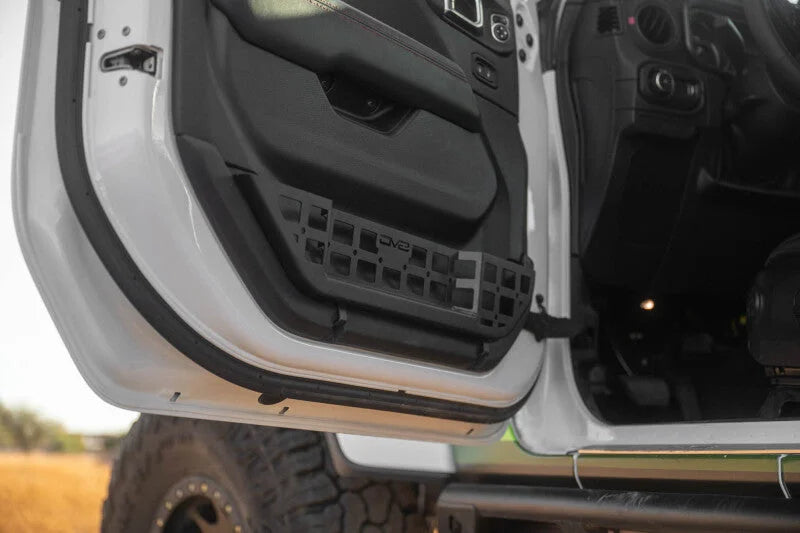 DV8 Offroad 18-25 Jeep Wrangler JL Electric Seat Front Door Molle Pockets - Additional View 7