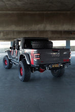 Load image into Gallery viewer, DV8 Offroad 20-23 Jeep Gladiator JT FS-15 Series Rear Bumper - Additional View 8