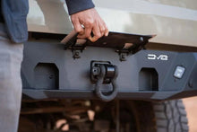 Load image into Gallery viewer, DV8 Offroad 20-23 Jeep Gladiator JT MTO Series Rear Bumper - Additional View 10