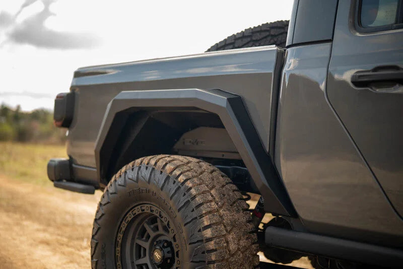 DV8 Offroad 20-25 Jeep Gladiator JT Armor Fender Flares - Additional View 13