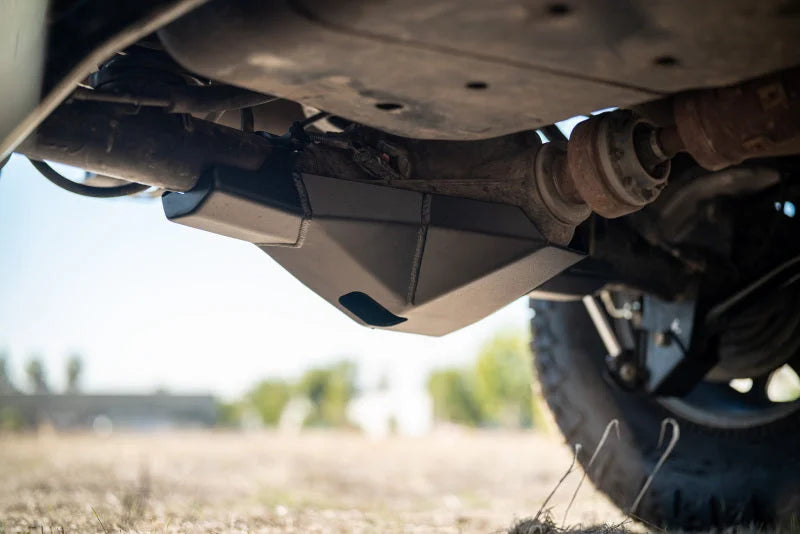 DV8 Offroad 2007-2018 Jeep Wrangler JK Dana 44 Rear Differential Skid Plate - Additional View 8