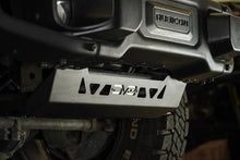 Load image into Gallery viewer, DV8 Offroad 2007-2018 Jeep Wrangler JK Front Skid Plate - Additional View 6