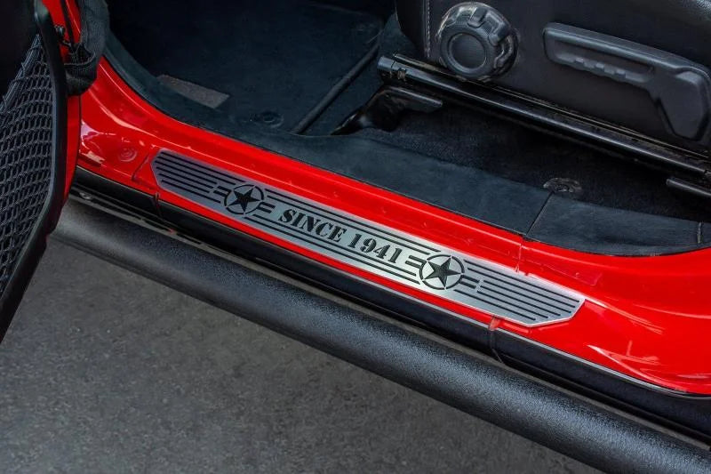 DV8 Offroad 2018-2019 Jeep Gladiator JL Front Sill Plates - Back View