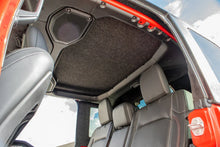 Load image into Gallery viewer, DV8 Offroad 2018+ Jeep Wrangler JL Unlimited Fastback Hard Top - Additional View 6