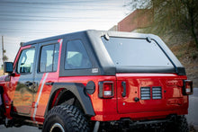 Load image into Gallery viewer, DV8 Offroad 2018+ Jeep Wrangler JL Unlimited Fastback Hard Top - Additional View 15