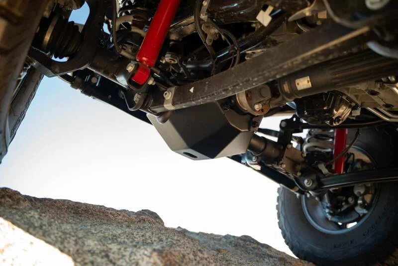 DV8 Offroad 2018+ Jeep Wrangler JL/Gladiator JT Front Differential Skid Plate - Additional View 12