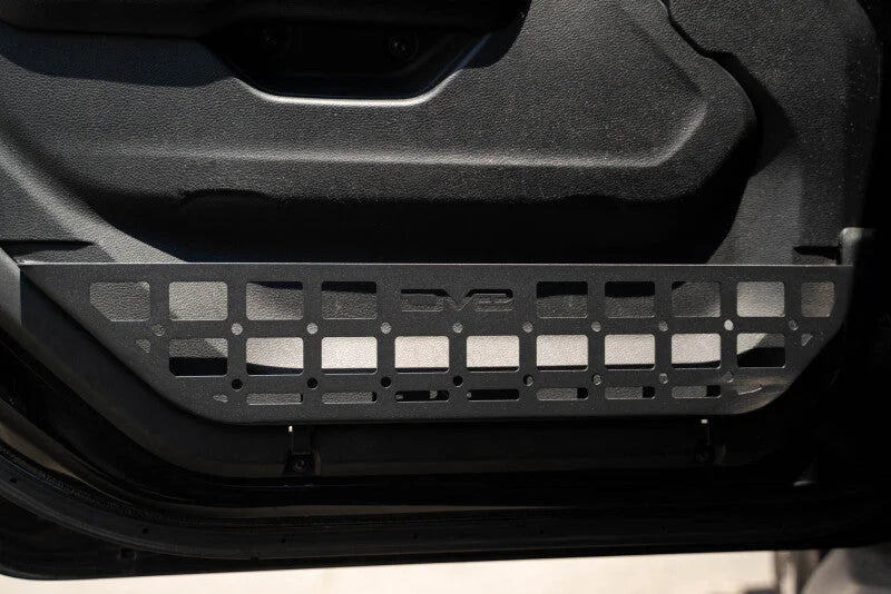 DV8 Offroad 2018+ Jeep Wrangler JL/Gladiator JT Slim Front Door Molle Pockets - Installation View