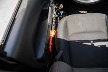 Load image into Gallery viewer, DV8 Offroad 2018+ Jeep Wrangler JL/Gladiator JT Slim Front Door Molle Pockets - Additional View 10