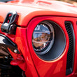 Load image into Gallery viewer, DV8 Offroad 2018+ Jeep Wrangler JL/Gladiator LED Projector Headlights - Additional View 9