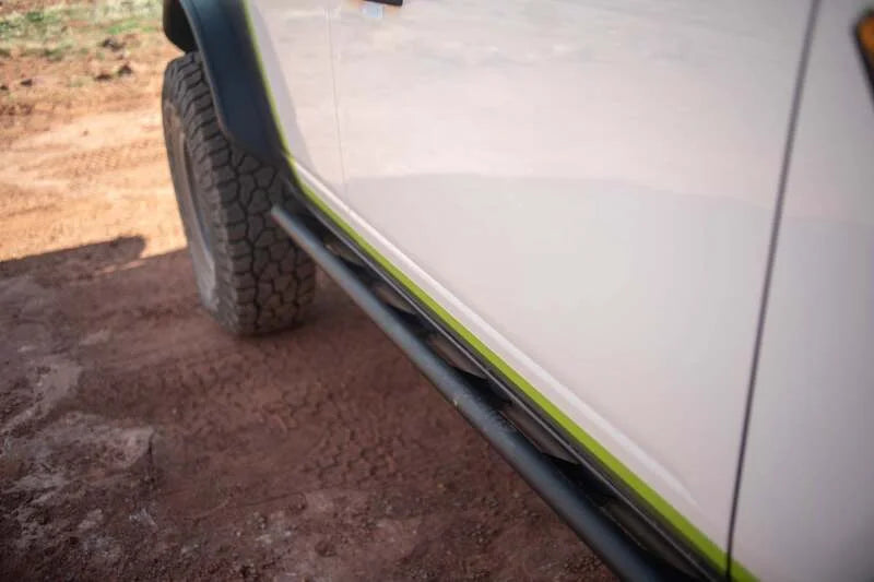 DV8 Offroad 2021+ Ford Bronco (excl. 2-Door/Raptor) FS-15 4-Door Rock Sliders V2 - Additional View 17