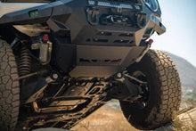 Load image into Gallery viewer, DV8 Offroad 2021+ Ford Bronco (excl. Raptor) Low Pro Skid Plate - Additional View 9