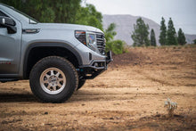 Load image into Gallery viewer, DV8 Offroad 2022-2025 GMC Sierra 1500 Tube Front Bumper - Additional View 7