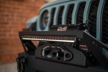 Load image into Gallery viewer, DV8 Offroad 20in Halo Elite Single Row Light Bar with Accent Light - White/Amber - Additional View 11