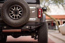 Load image into Gallery viewer, DV8 Offroad 21-22 Ford Bronco FS-15 Series Rear Bumper - Side View