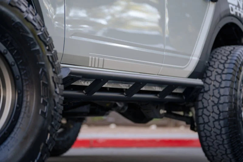 DV8 Offroad 21-22 Ford Bronco FS-15 Series Rock Sliders - Installation View