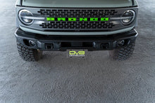 Load image into Gallery viewer, DV8 Offroad 21-23 Ford Bronco Capable Bumper Front License Plate Mount - Side View
