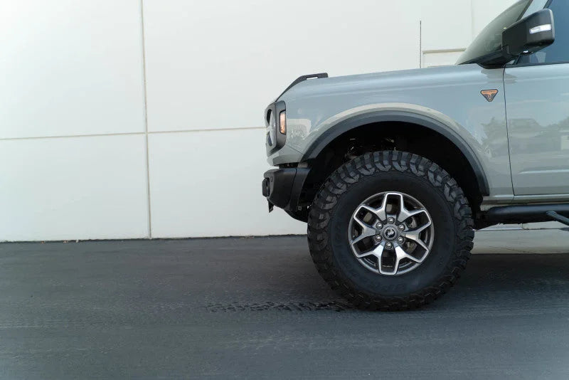 DV8 Offroad 21-23 Ford Bronco Capable Bumper Front License Plate Mount - Installation View