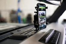 Load image into Gallery viewer, DV8 Offroad 21-23 Ford Bronco Digital Device Dash Mount - Additional View 6