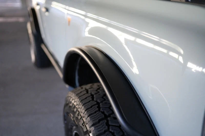 DV8 Offroad 21-23 Ford Bronco Tube Fender Flares - Side View