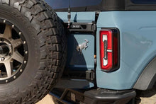 Load image into Gallery viewer, DV8 Offroad 21-24 Ford Bronco Tire Carrier - Back View
