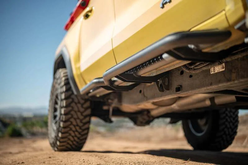 DV8 Offroad 23-24 Chevy Colorado OE Plus Side Steps - Black Steel - Additional View 6