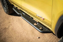 Load image into Gallery viewer, DV8 Offroad 23-24 Chevy Colorado OE Plus Side Steps - Black Steel - Additional View 8
