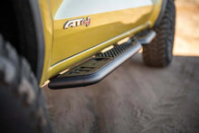 Load image into Gallery viewer, DV8 Offroad 23-24 Chevy Colorado OE Plus Side Steps - Black Steel - Additional View 11