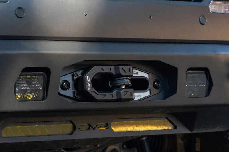 DV8 Offroad DV8 Xtract Winch Fairlead | Closed System - Installation View