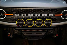 Load image into Gallery viewer, DV8 Offroad Elite Series 20in Dual Row Light Bar w/ Accent Light - Installation View