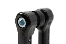 Load image into Gallery viewer, DV8 Offroad Elite Series D-Ring Shackles - Pair (Black) - Additional View 13