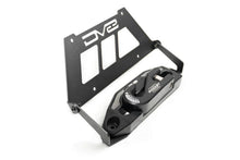 Load image into Gallery viewer, DV8 Offroad Fairlead Mounted Flip-Up License Plate Bracket - Installation View