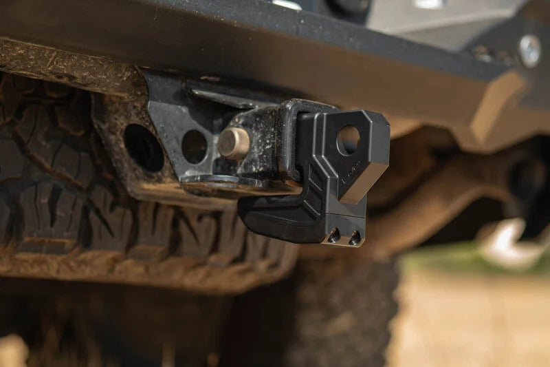 DV8 Universal Hitch Skid Plate - Black - Additional View 7