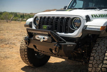 Load image into Gallery viewer, DV8 Xtract 12k Synthetic Rope Winch - Back View