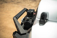 Load image into Gallery viewer, DV8 Xtract 12k Synthetic Rope Winch - Additional View 15