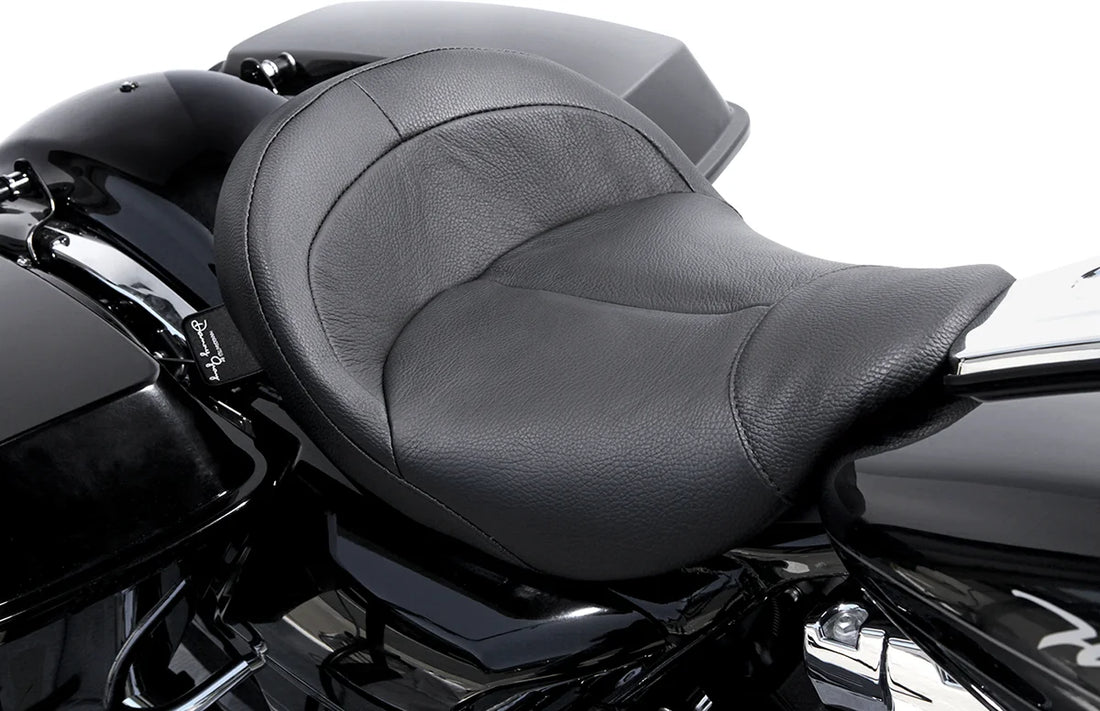 Danny Gray BigIST Solo Seat - Black Leather - FL '08-'23 FA-DGE-0270 - Installation View