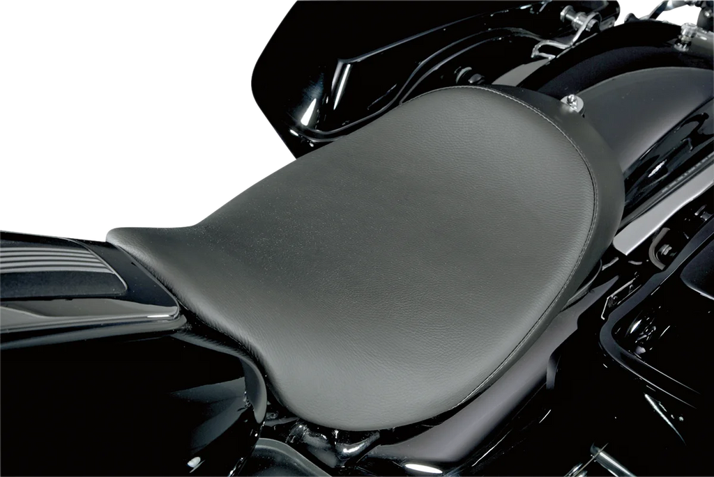 Danny Gray Weekday Solo Seat - Smooth - FL '08-'23 21-401 - Side View